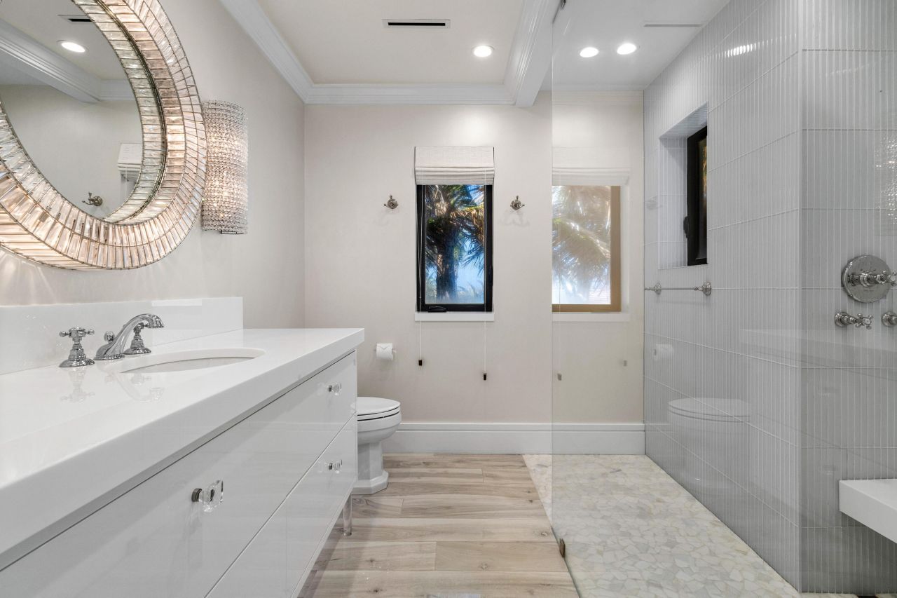 14 Ocean Drive, Jupiter Inlet Colony, FL 33469 Photo