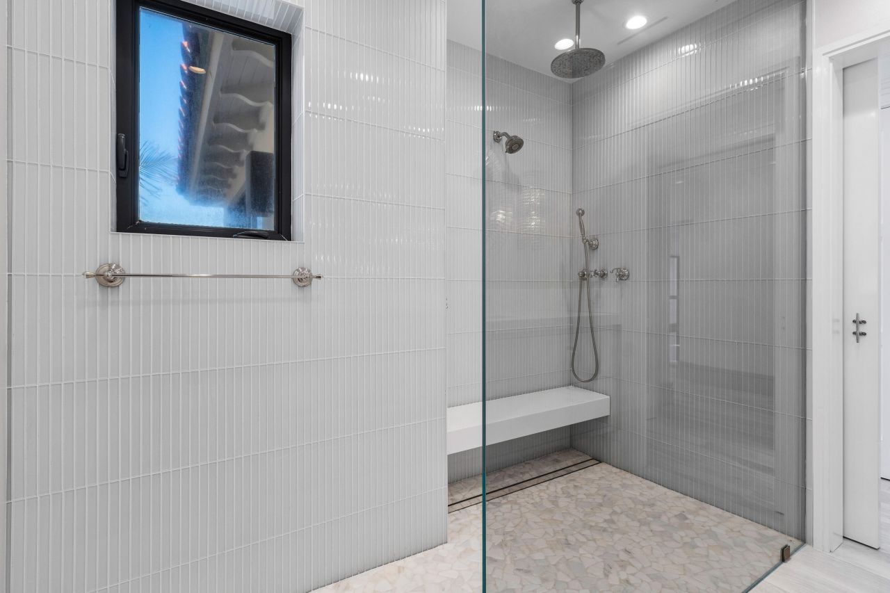 14 Ocean Drive, Jupiter Inlet Colony, FL 33469 Photo