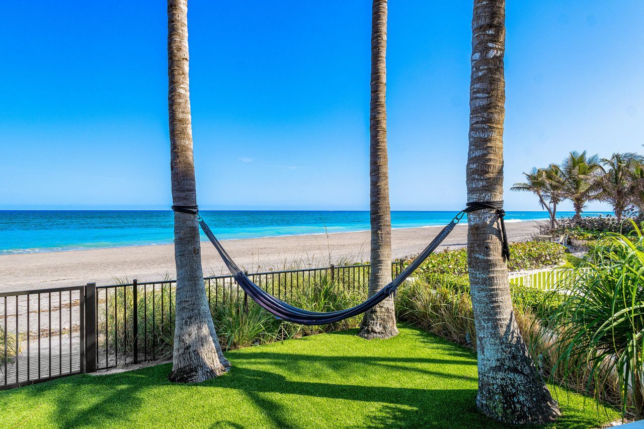 14 Ocean Drive, Jupiter Inlet Colony, FL 33469 Photo