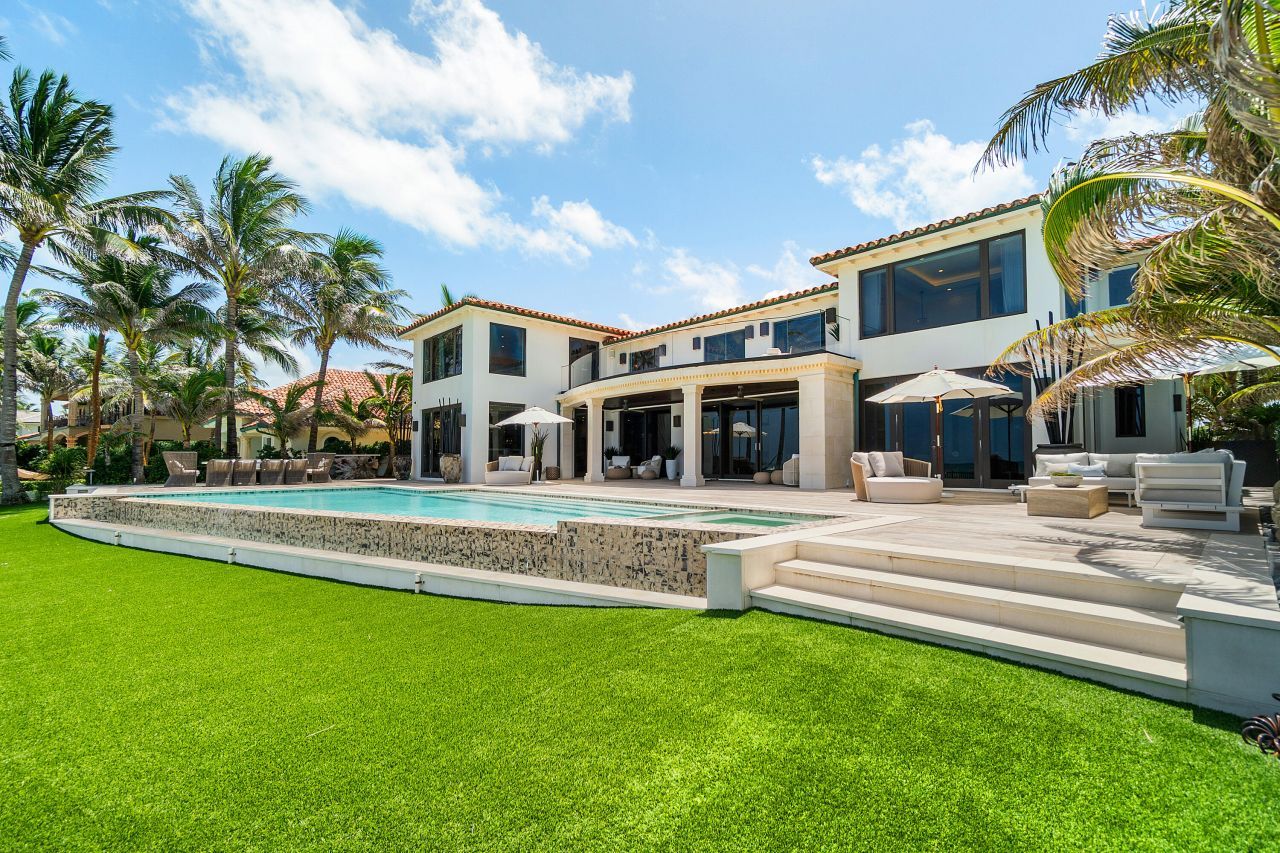 14 Ocean Drive, Jupiter Inlet Colony, FL 33469 Photo