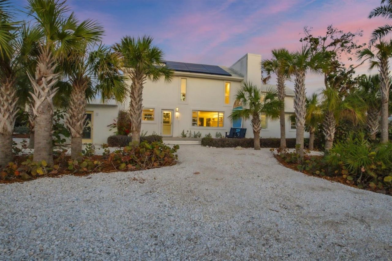 7665 Sanderling Road, Sarasota, FL 34242 Photo