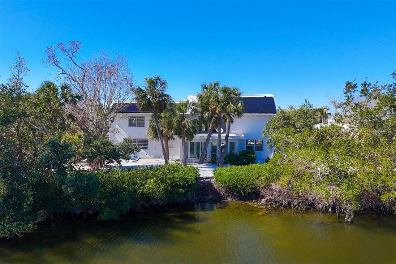 7665 Sanderling Road, Sarasota, FL 34242 Photo