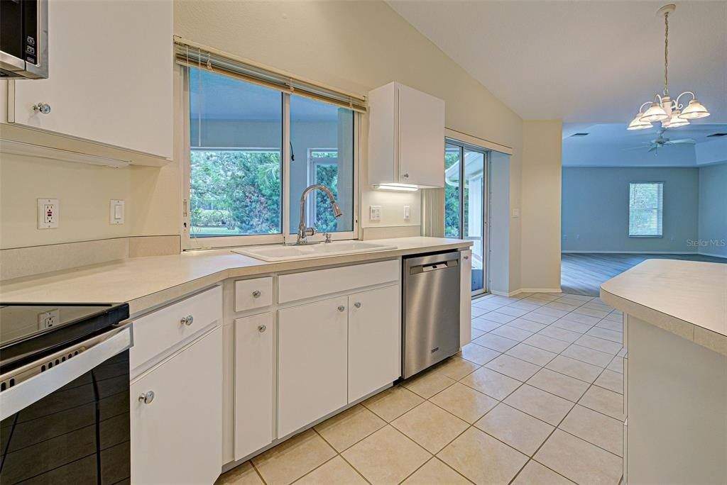 339 Meadow Beauty Court, Venice, FL 34293 Photo