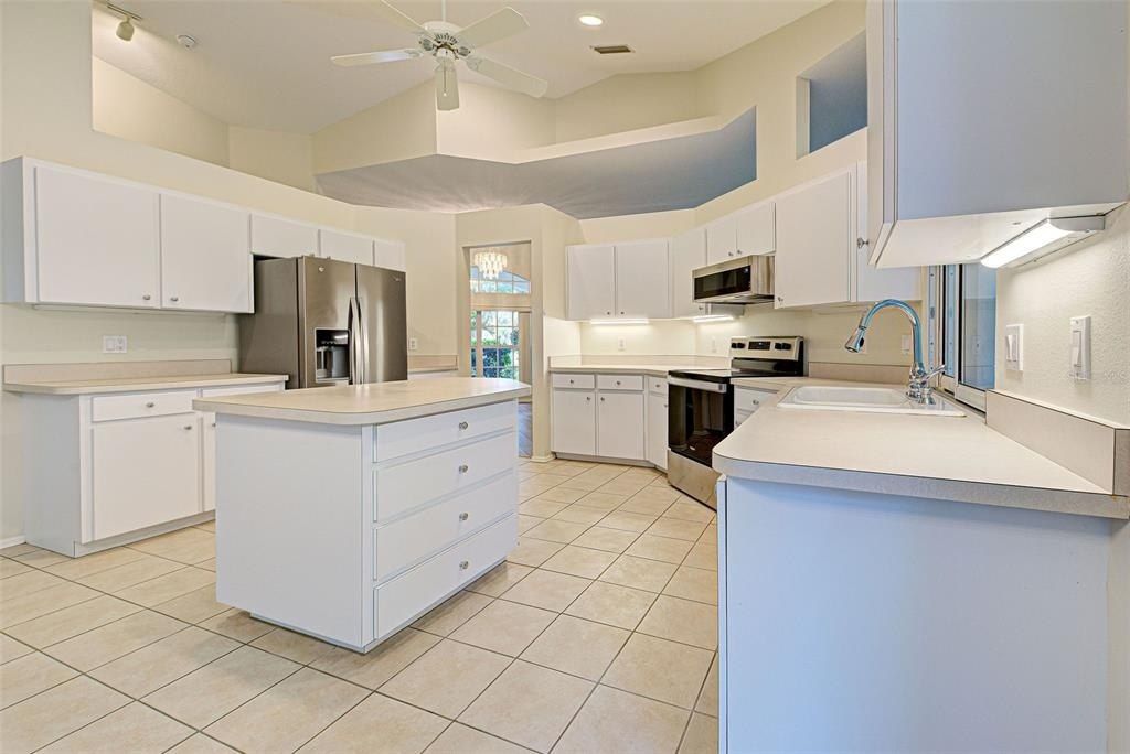 339 Meadow Beauty Court, Venice, FL 34293 Photo
