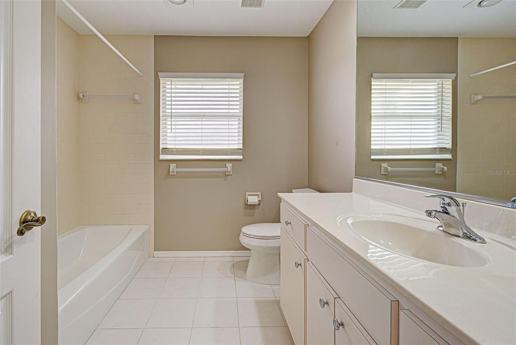 339 Meadow Beauty Court, Venice, FL 34293 Photo