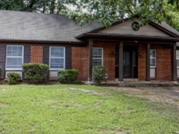 3467 FOX MEADOWS RD, Memphis, TN 38115