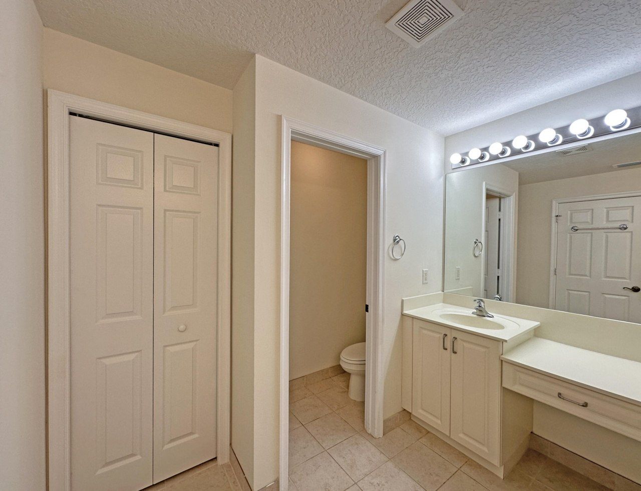 11329 SW Birch Tree Circle, Port Saint Lucie, FL 34987 Photo