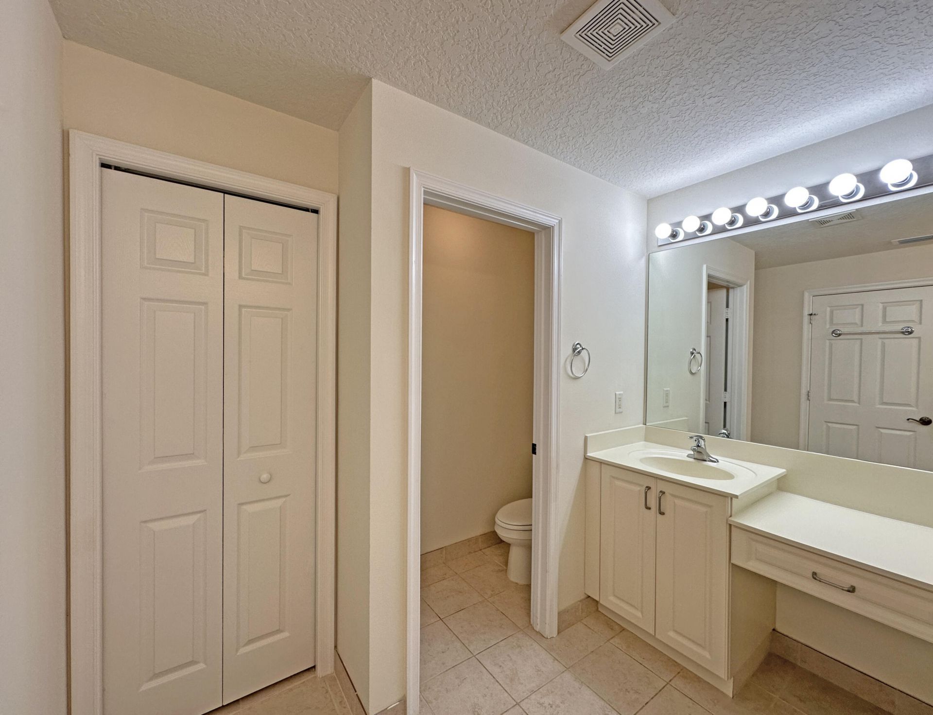 11329 SW Birch Tree Circle, Port Saint Lucie, FL 34987 Photo