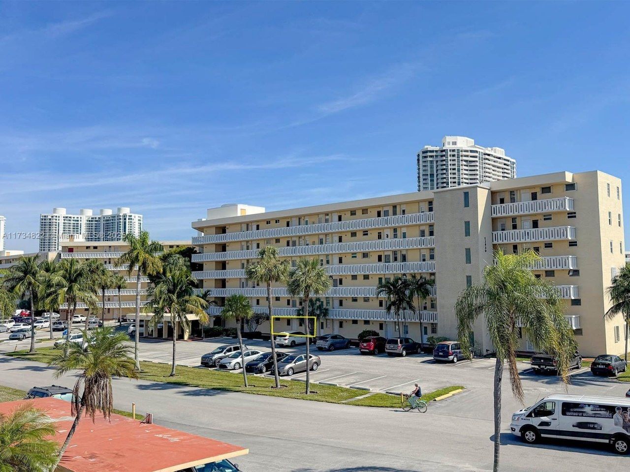 2930 Point East Dr, Unit E109, Aventura, FL 33160 Photo