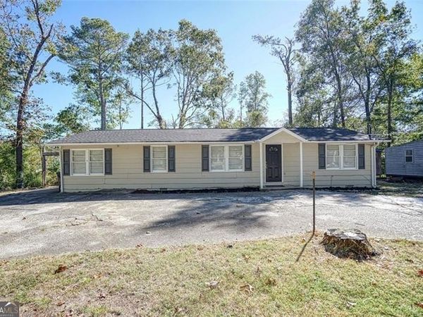 1092 W ADRIAN Circle SW, Conyers, GA 30094