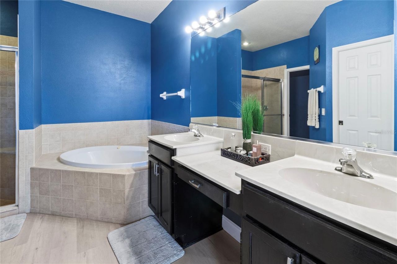 5715 Spanish Point Court, Palmetto, FL 34221 Photo