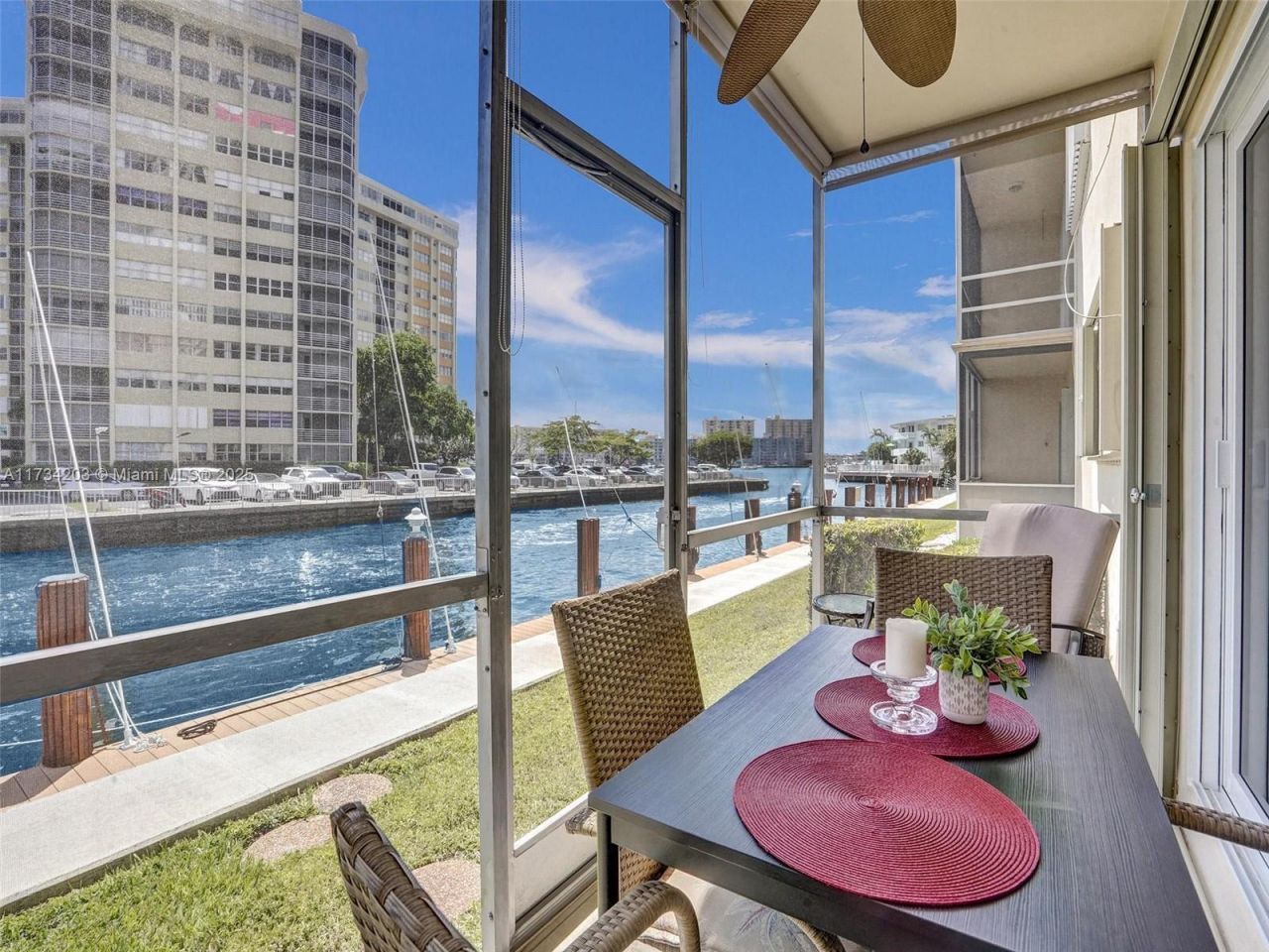 2600 Diana Dr, Unit 105, Hallandale Beach, FL 33009 Photo