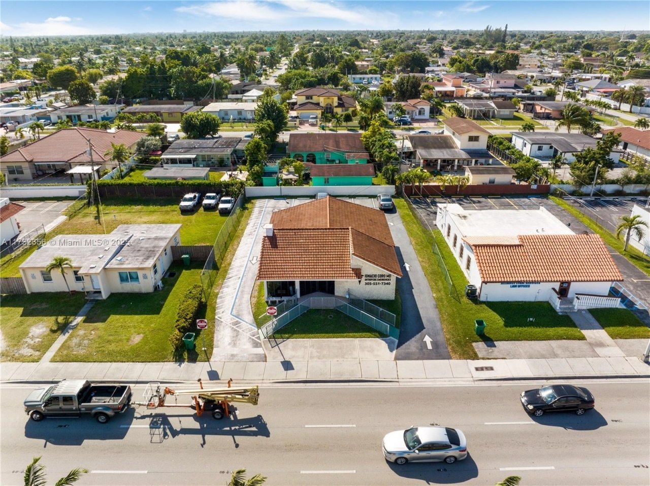 9950 SW 40th St, Miami, FL 33165 Photo