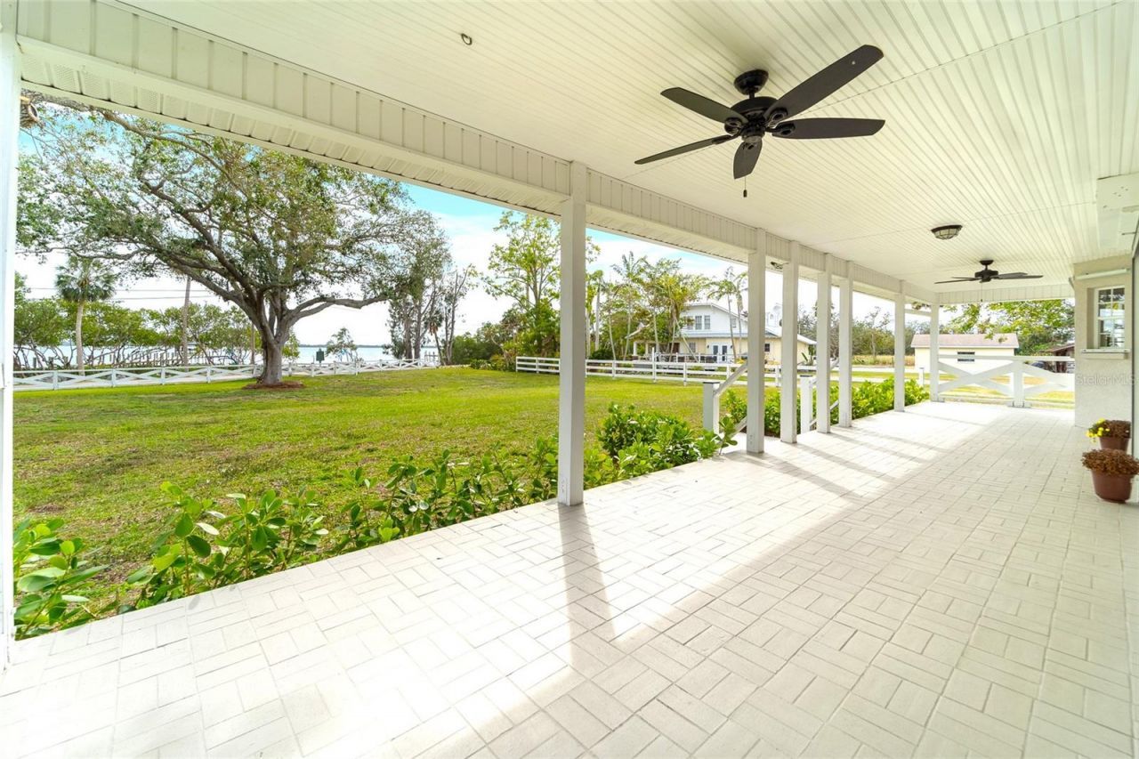 724 Bayshore Drive, Terra Ceia, FL 34250 Photo