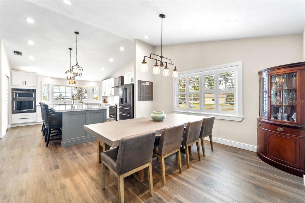 724 Bayshore Drive, Terra Ceia, FL 34250 Photo