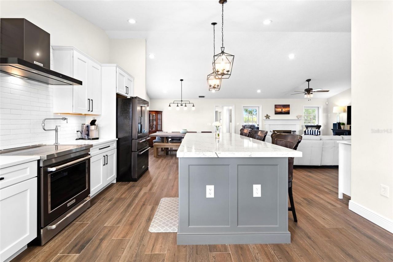 724 Bayshore Drive, Terra Ceia, FL 34250 Photo