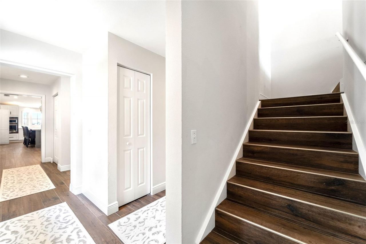 724 Bayshore Drive, Terra Ceia, FL 34250 Photo