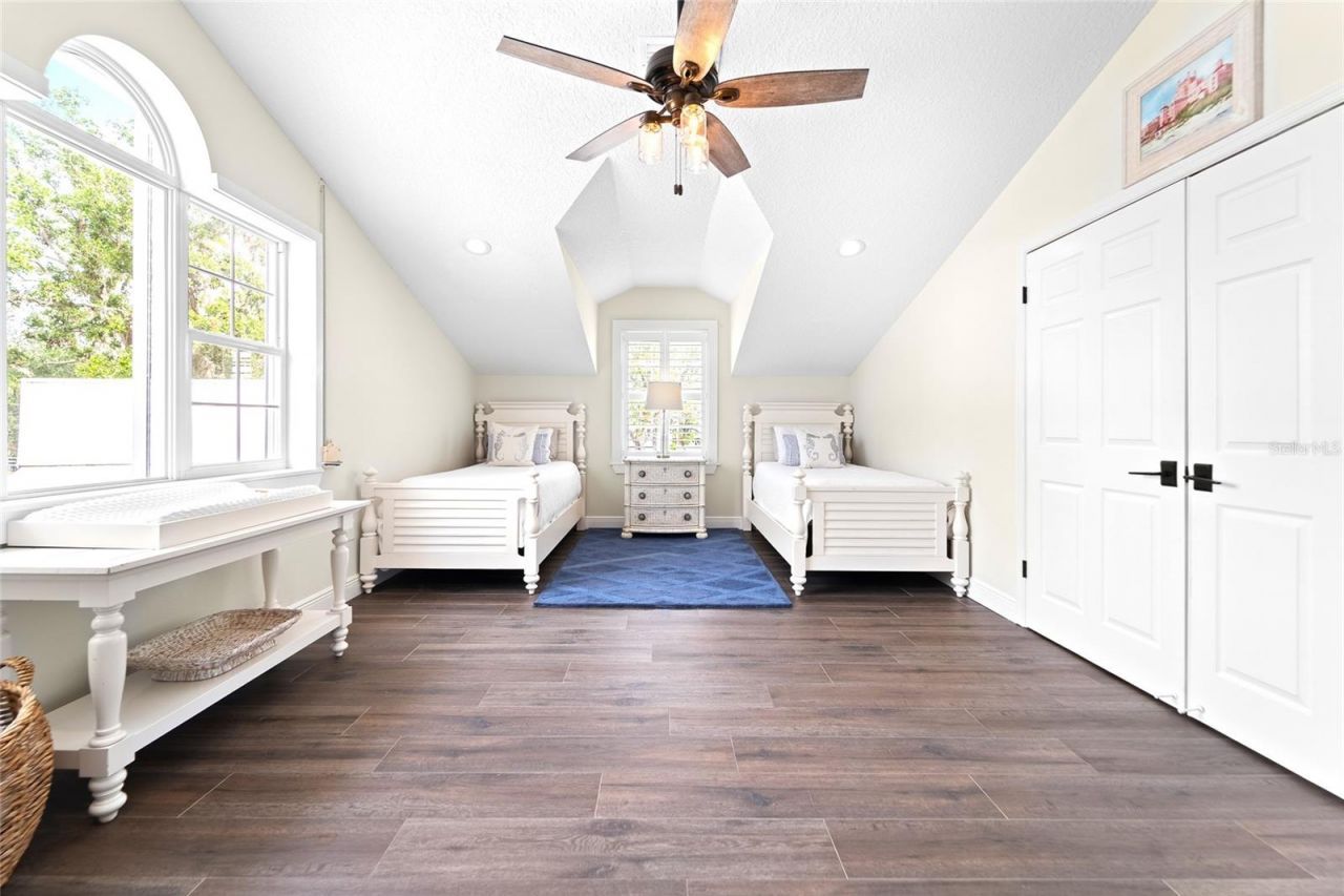 724 Bayshore Drive, Terra Ceia, FL 34250 Photo