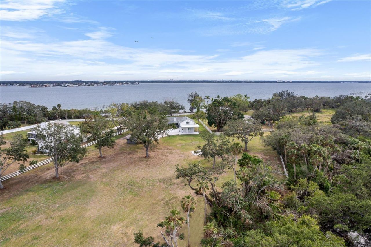 724 Bayshore Drive, Terra Ceia, FL 34250 Photo