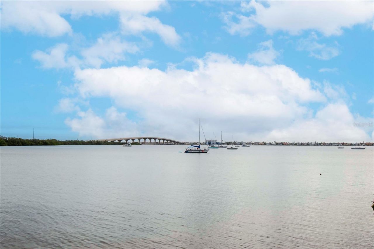 6361 Bahia Del Mar Boulevard, Unit 605, Saint Petersburg, FL 33715 Photo