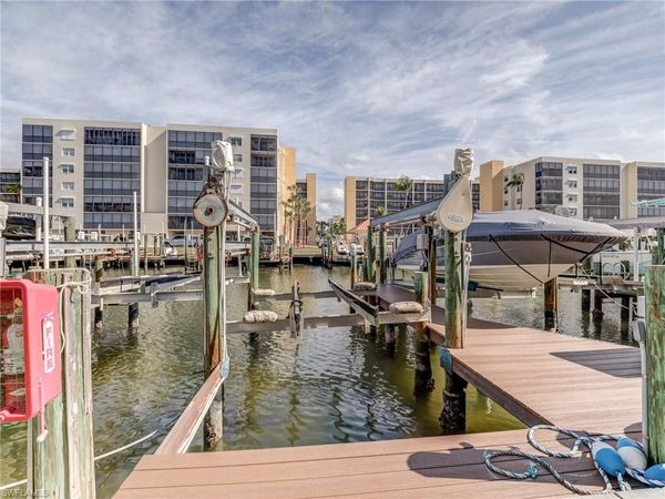 4521 Bay Beach LN, Unit 326, FORT MYERS BEACH, FL 33931