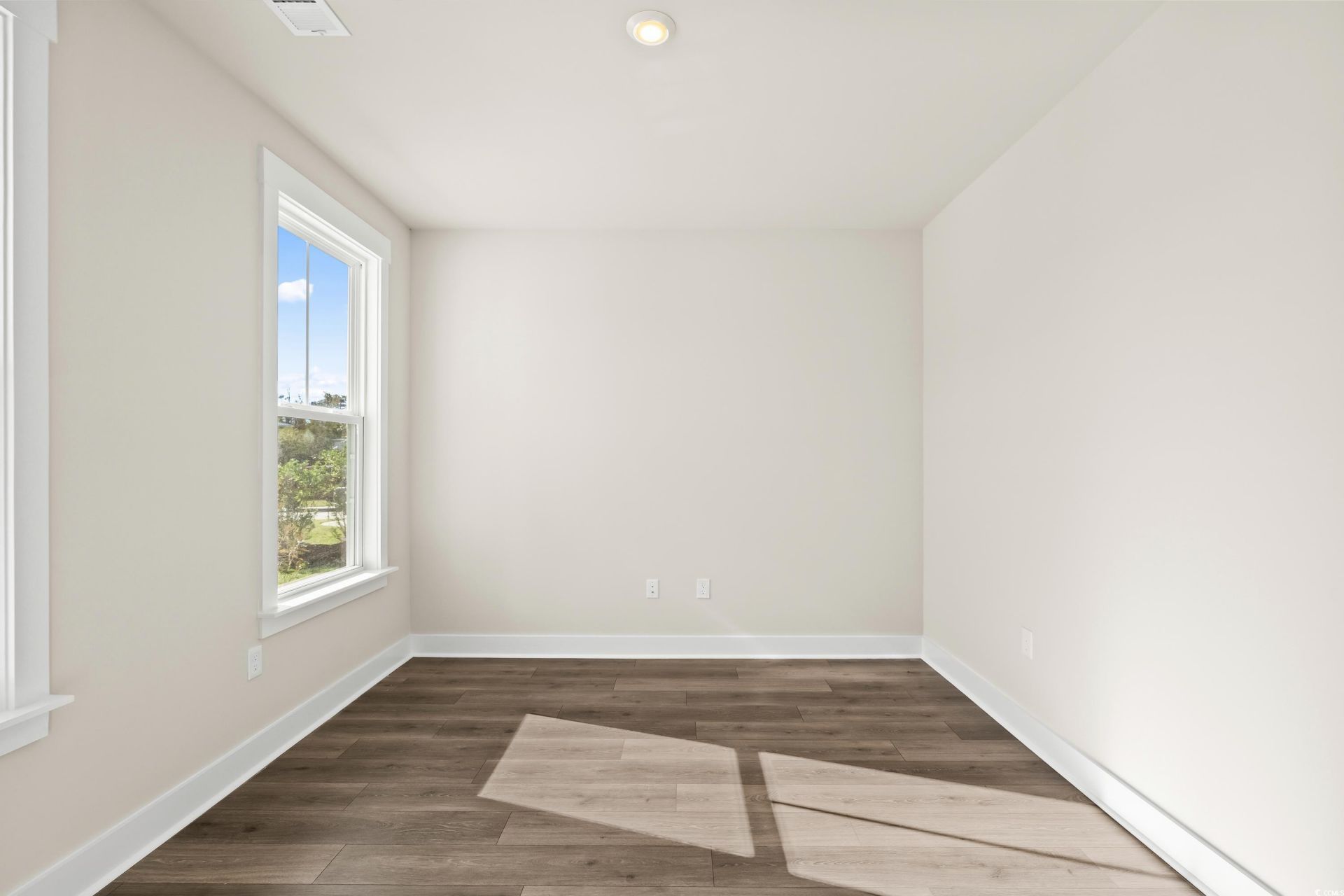 217 Wahee Pl. Photo 8