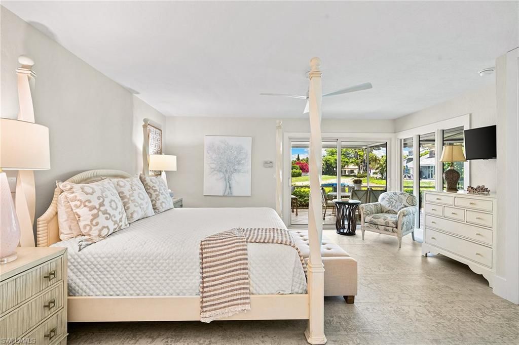 643 Bridgeway Ln, Naples, FL 34108 Photo
