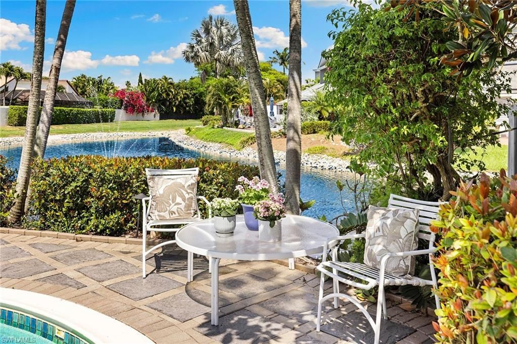 643 Bridgeway Ln, Naples, FL 34108 Photo