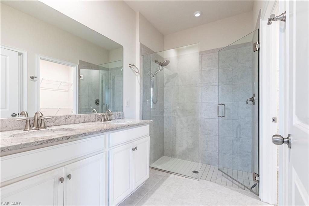 10267 Bonavie Cove Dr, Fort Myers, FL 33966 Photo