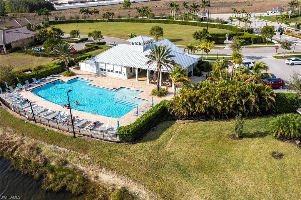 10267 Bonavie Cove Dr, Fort Myers, FL 33966 Photo