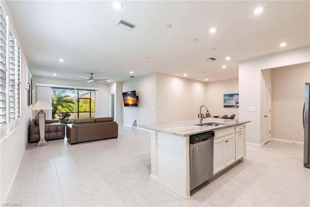 10267 Bonavie Cove Dr, Fort Myers, FL 33966 Photo