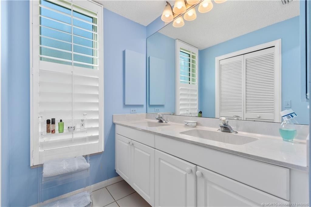 13266 NW Harbour Ridge Boulevard, Unit 1A, Palm City, FL 34990 Photo