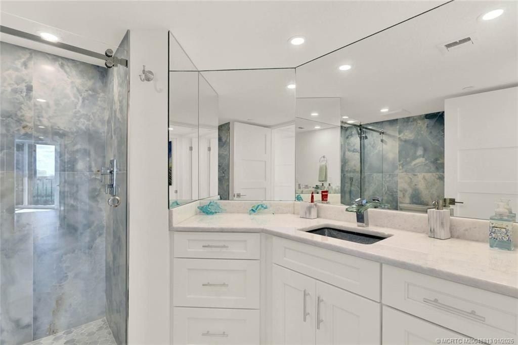 9650 S Ocean Drive, Unit 1610, Jensen Beach, FL 34957 Photo