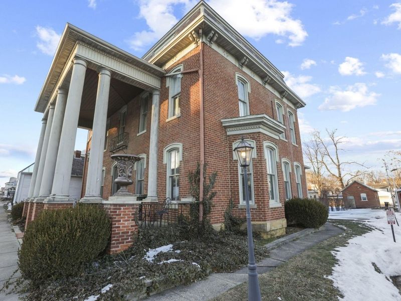 355 E Main Street, Lancaster, OH 43130 Photo 8