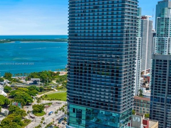 398 NE 5th St, Unit 1510, Miami, FL 33132