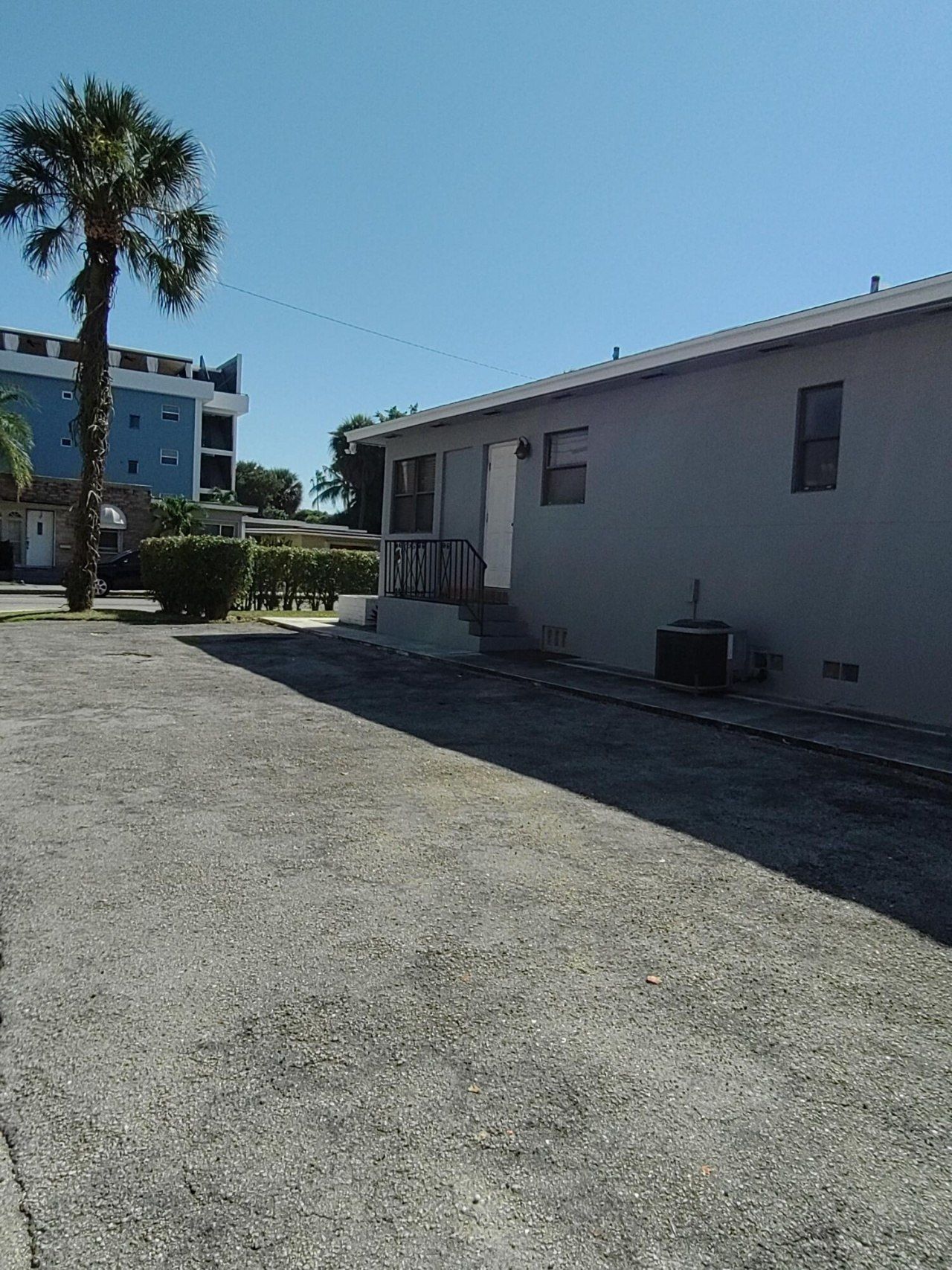 130 S Lakeside 1 Drive, Lake Worth Beach, FL 33460 Photo