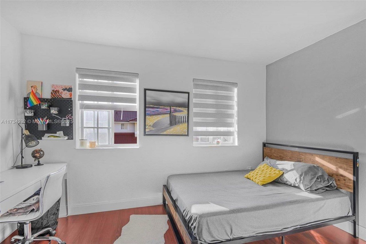 2196 NE 167th St, Unit 1-114, North Miami Beach, FL 33162 Photo