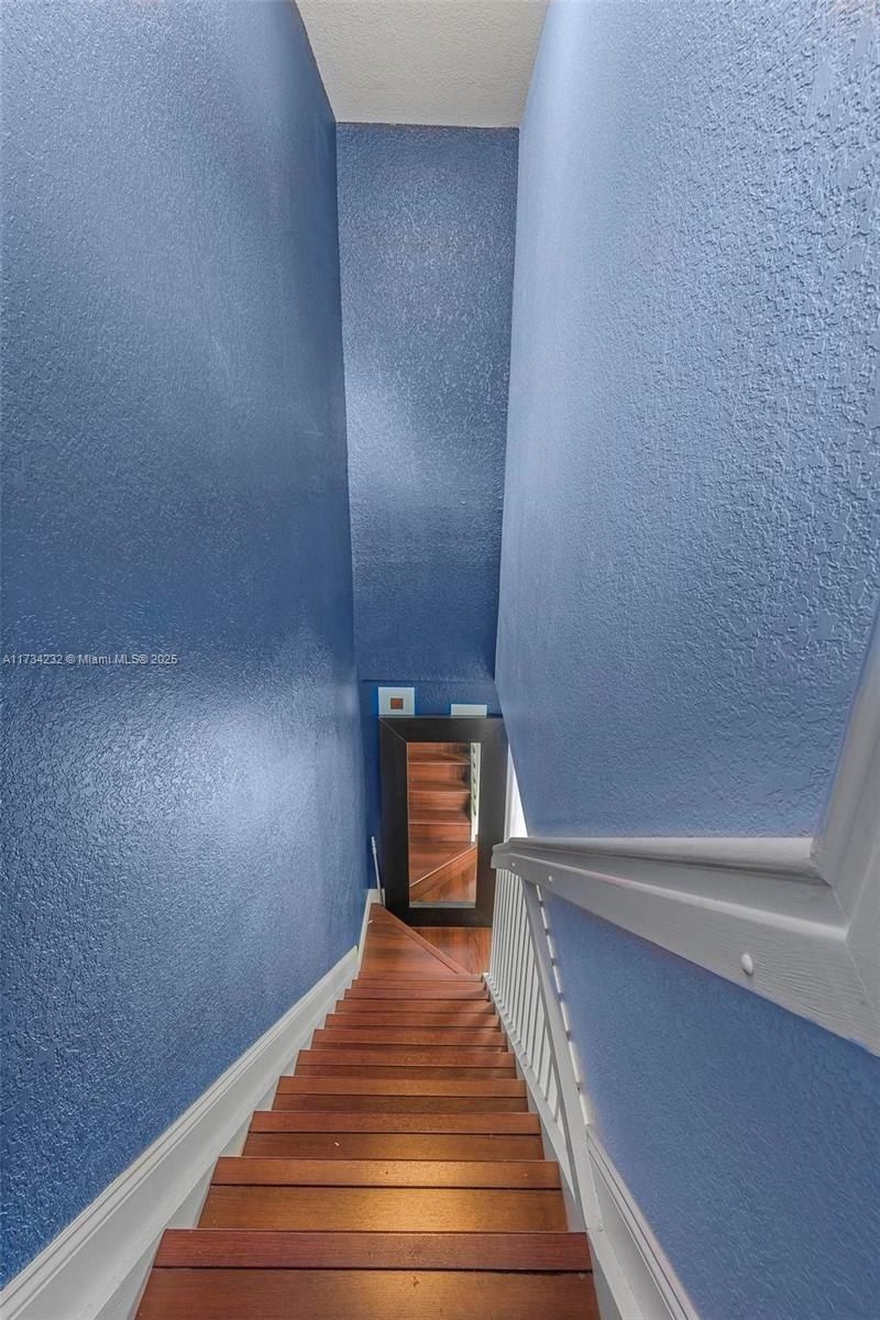 2196 NE 167th St, Unit 1-114, North Miami Beach, FL 33162 Photo