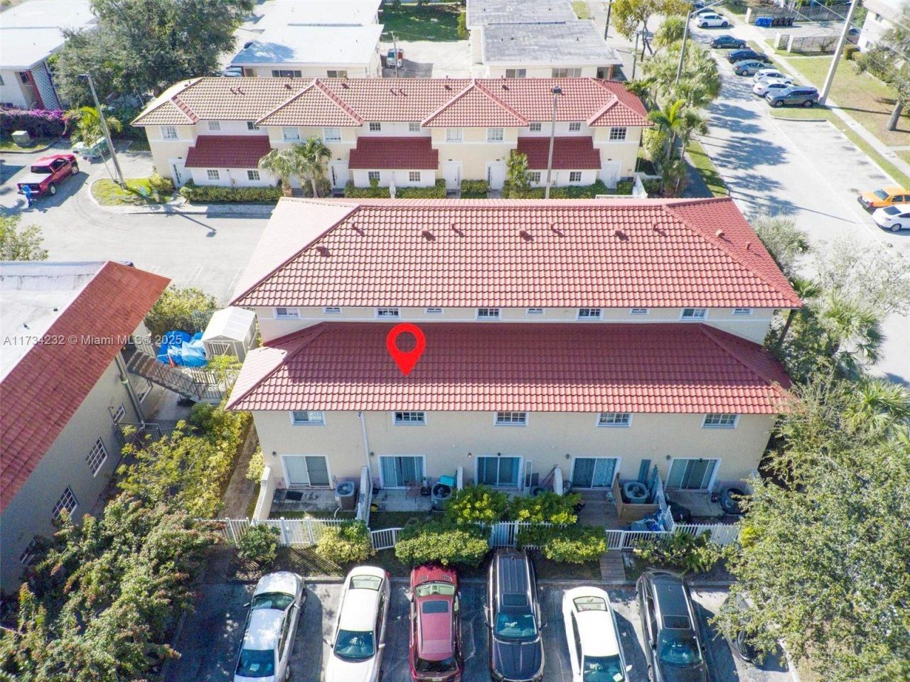 2196 NE 167th St, Unit 1-114, North Miami Beach, FL 33162 Photo
