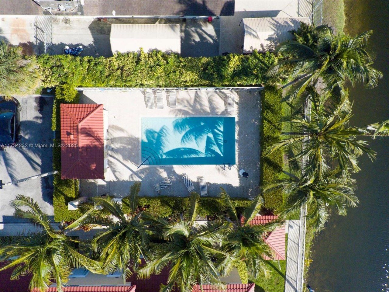 2196 NE 167th St, Unit 1-114, North Miami Beach, FL 33162 Photo