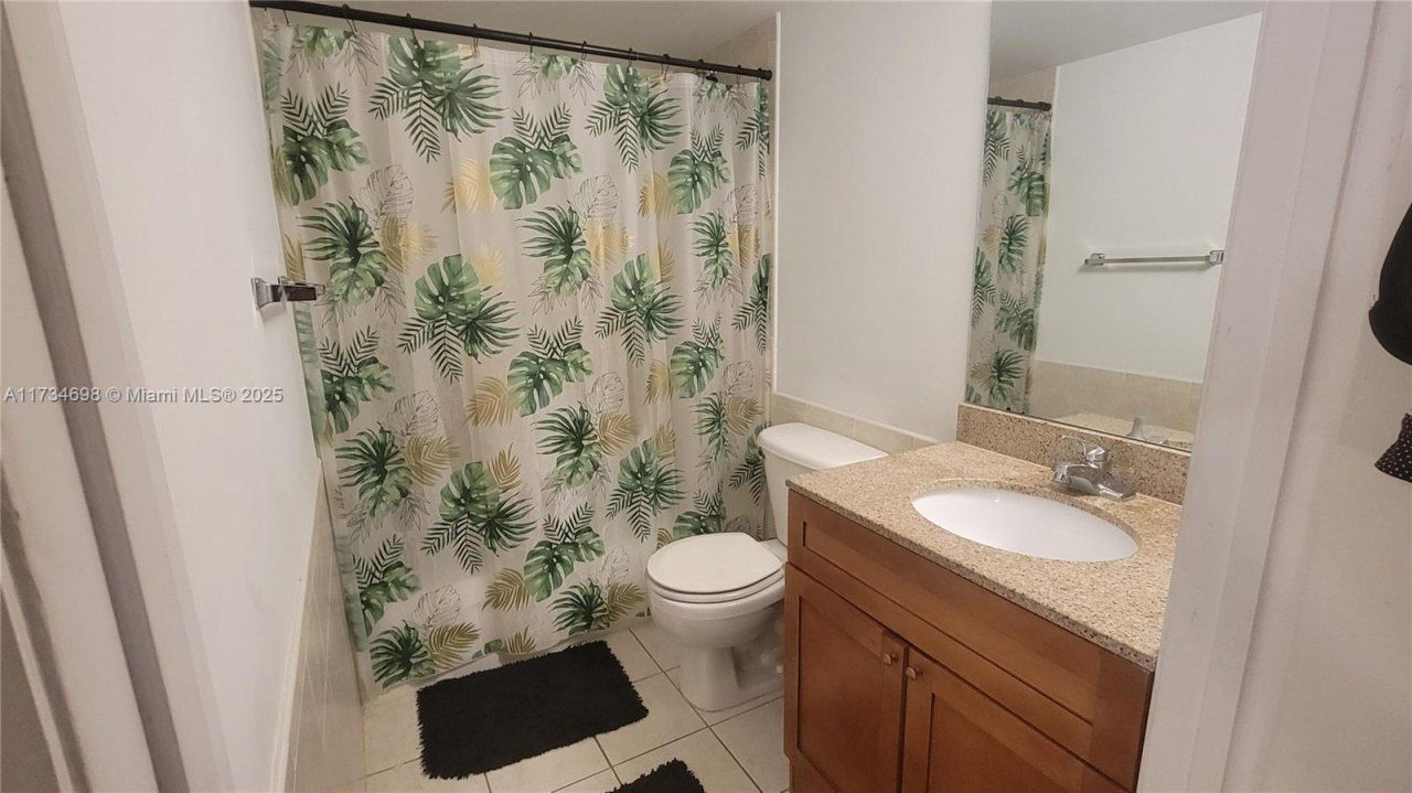 219 NW 12th Ave, Unit 1004, Miami, FL 33128 Photo