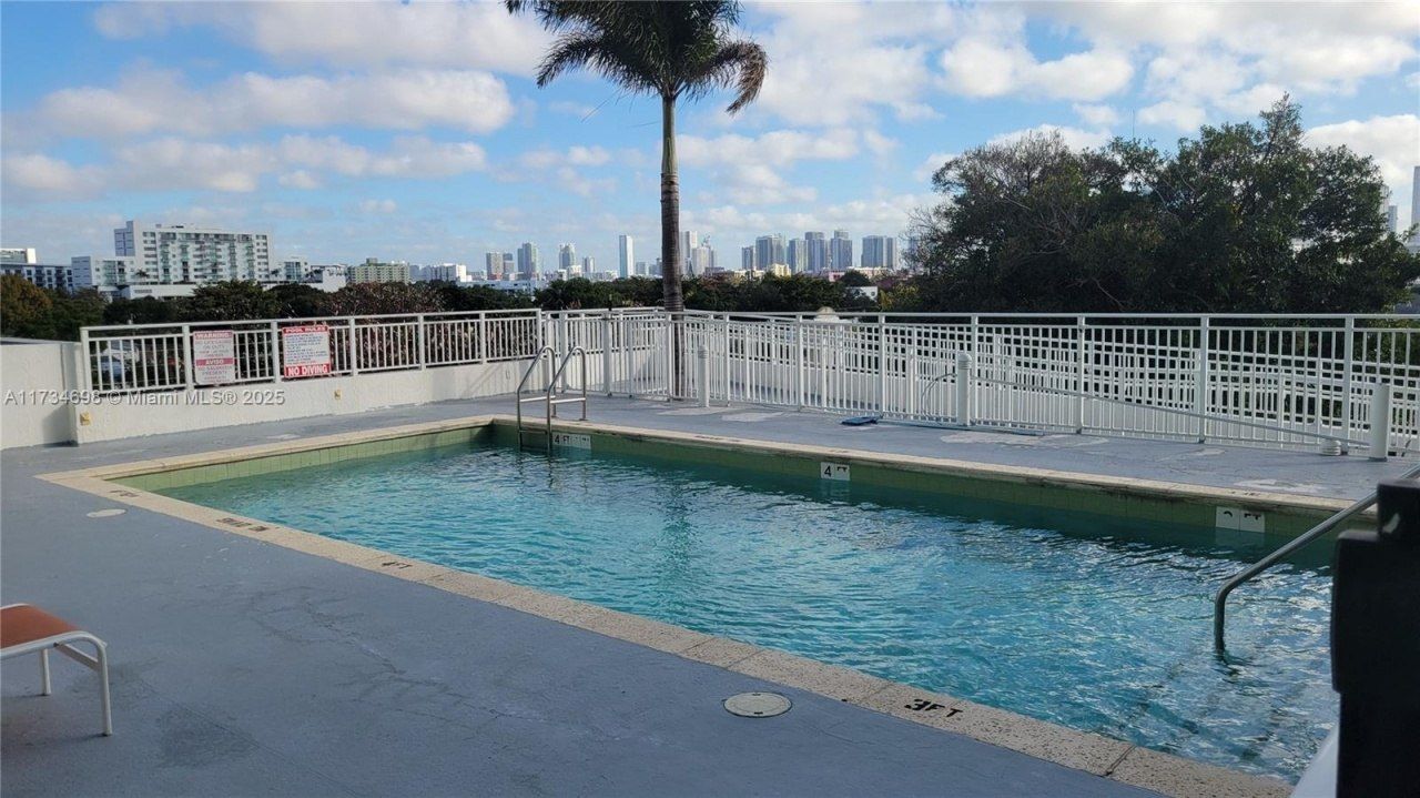 219 NW 12th Ave, Unit 1004, Miami, FL 33128 Photo