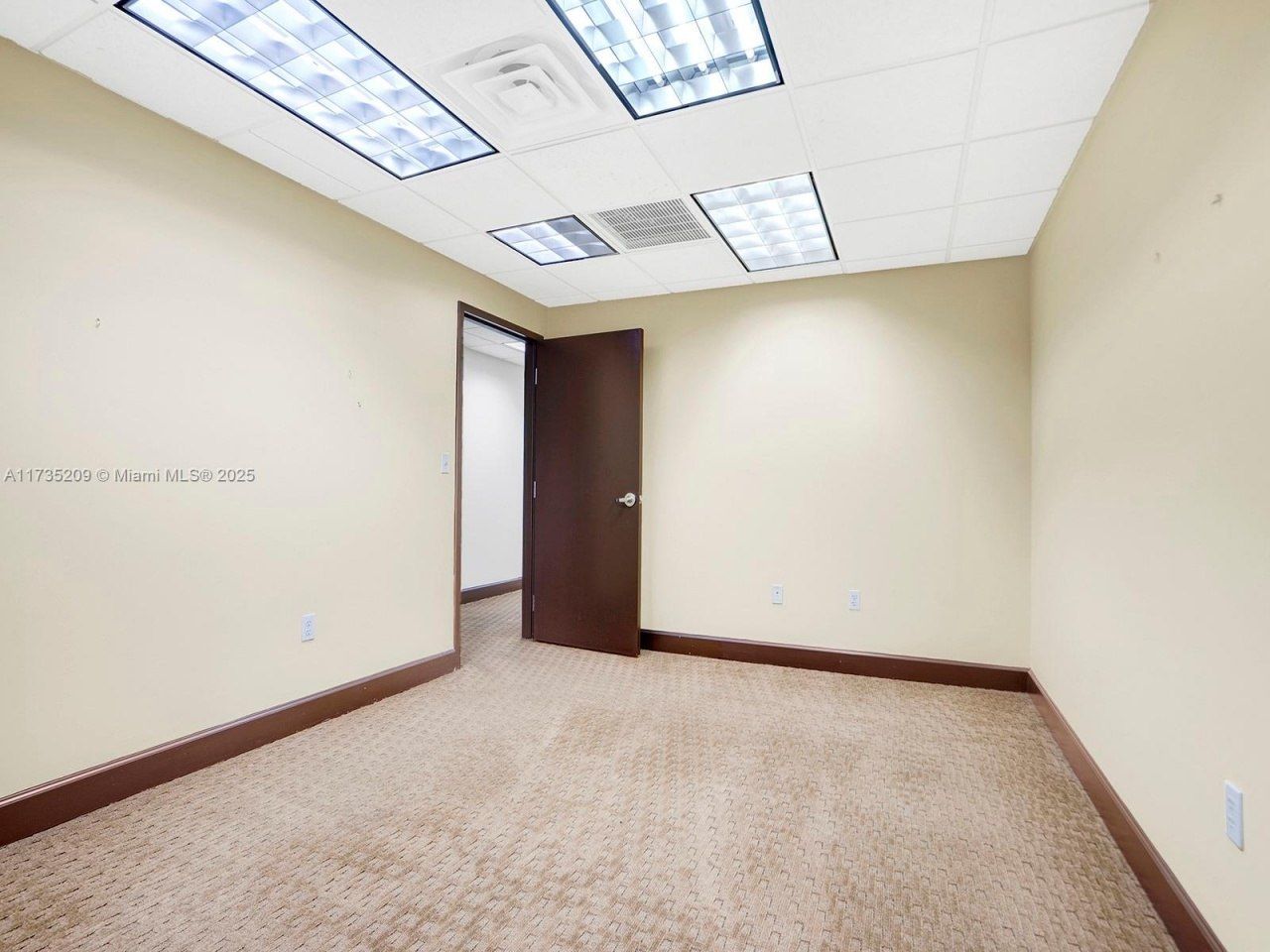 4070 Laguna St, Coral Gables, FL 33146 Photo