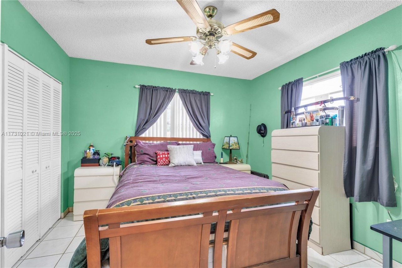 11925 SW 182nd Ter, Miami, FL 33177 Photo