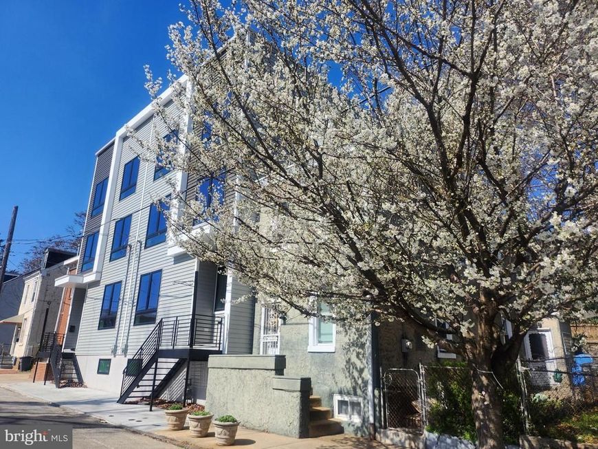 258 E Sharpnack Street, Philadelphia, PA 19119 Main Photo