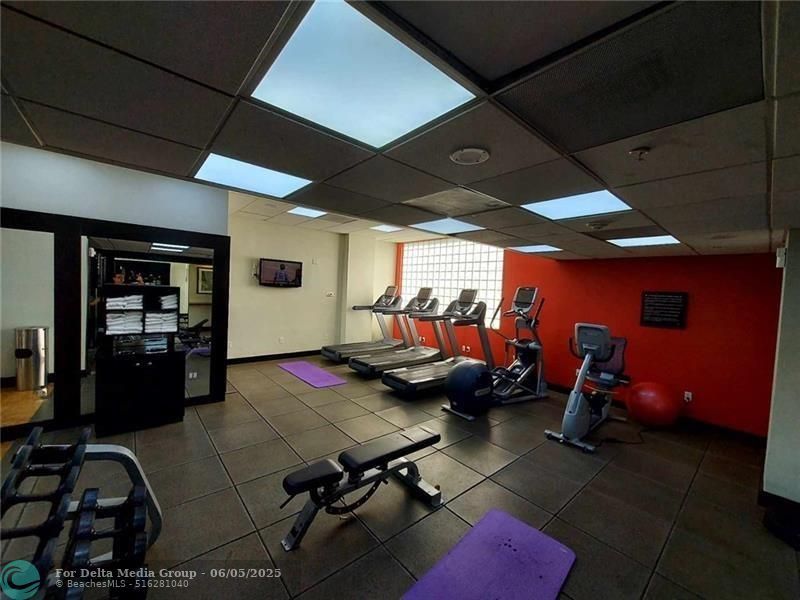 2670 E Sunrise Boulevard, Unit 301, Fort Lauderdale, FL 33304 Photo