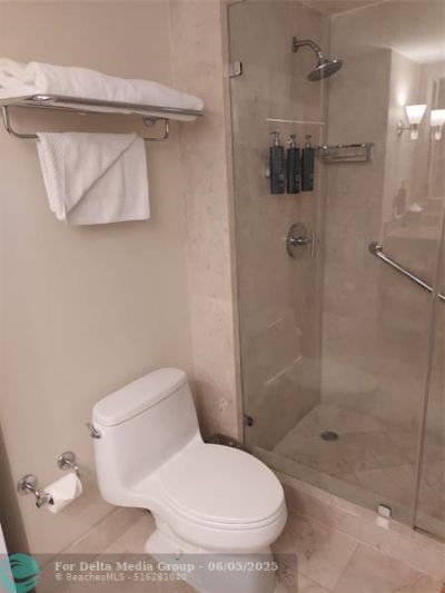 2670 E Sunrise Boulevard, Unit 301, Fort Lauderdale, FL 33304 Photo