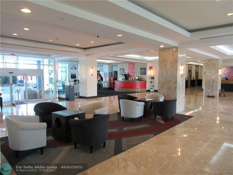 2670 E Sunrise Boulevard, Unit 301, Fort Lauderdale, FL 33304 Photo