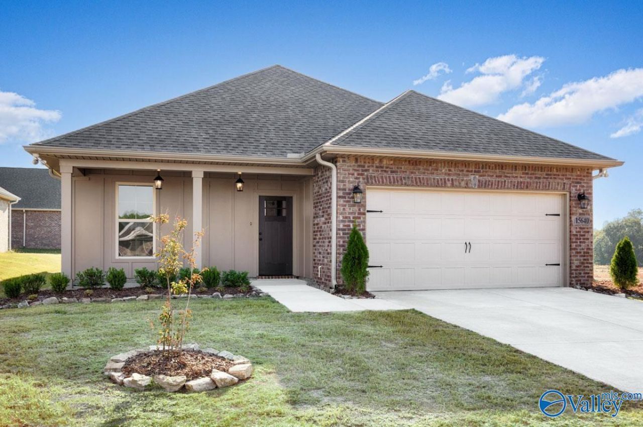 15640 Bees Street Nw, Harvest, AL 35749 Main Photo