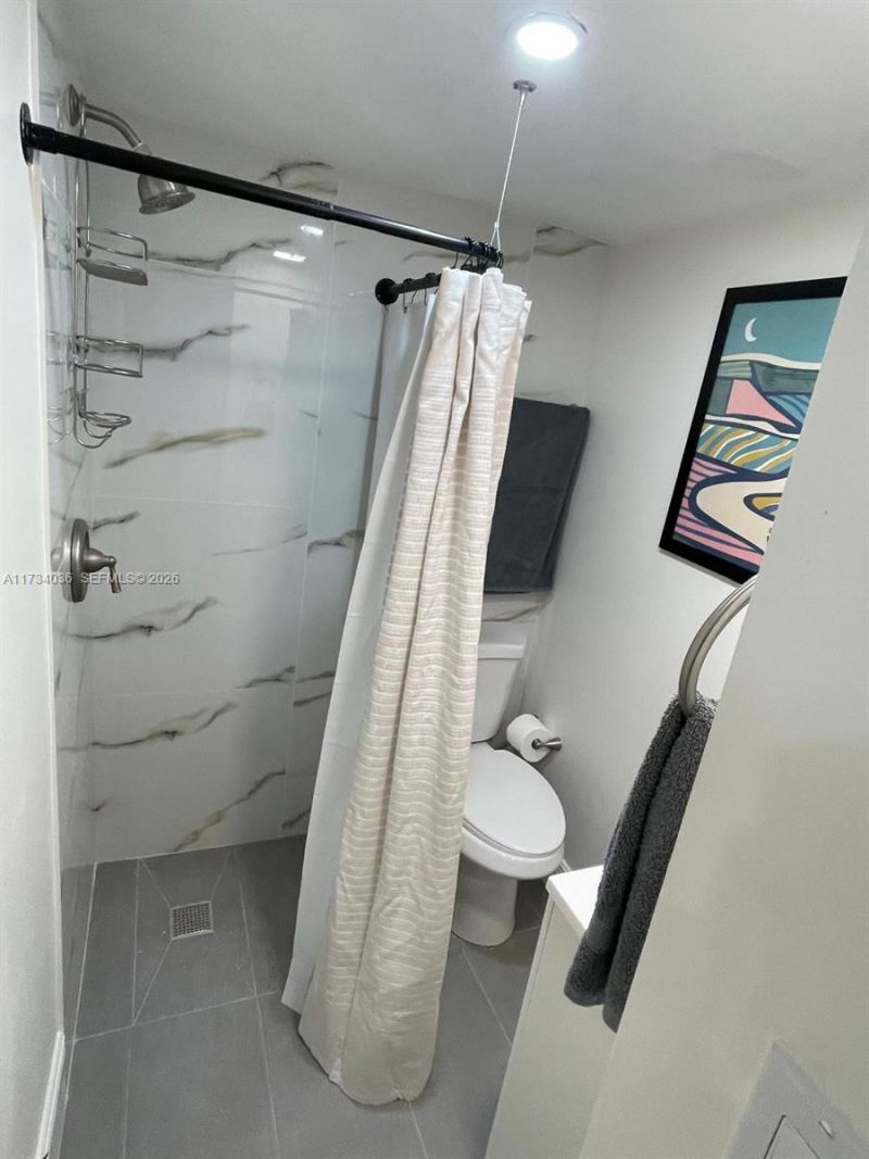 1187 NW 29th Ter, Fort Lauderdale, FL 33311 Photo